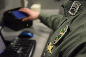 В аеропорту "Бориспіль" прикордонники виявили відразу 5 підроблених паспортів