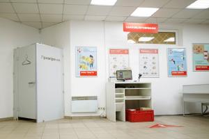 "Новая почта" установит во всех отделениях примерочные: где услуга уже доступна