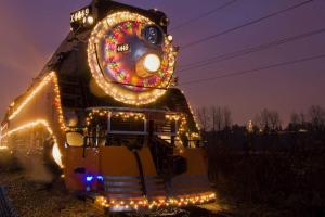 У поїздах "Укрзалізниці" Новий 2022 рік зустрінуть близько 10 тисяч пасажирів