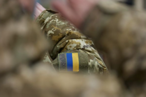 На Луганщине военнослужащий-контрактник застрелился во время ночного дежурства