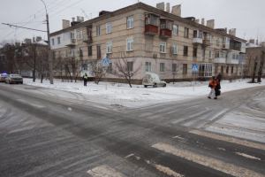 У Сєвєродонецьку "МАЗ" та Lanos не поділили дорогу: У ДТП постраждала жінка-пішохід