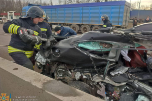 Под Одессой в ДТП погибла жена украинского футболиста