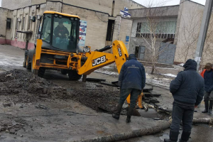 Частина Лисичанська залишилася без водопостачання: в чому причина та коли включать воду