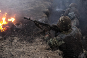 Війна на Донбасі: ворожа артилерія не змовкає, окупанти 66 разів порушили режим припинення вогню