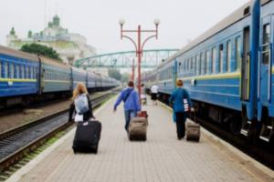 Евакуаційні поїзди зі Слов'янська тимчасово скасовано: графік додаткових поїздів на 14 квітня