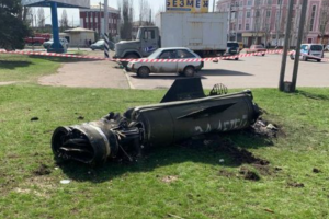 В Краматорске открыли горячую линию для родственников погибших и раненых в результате ракетного удара по ж/д вокзалу