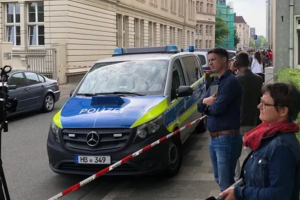 У Німеччині невідомий влаштував стрілянину в гімназії: є постраждалий