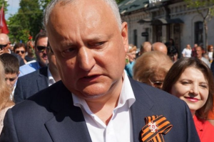 Екс-президенту Молдови Додону висунули звинувачення в корупції та держзраді
