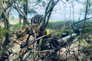 Окупанти поливають вогнем населені пункти на Сєвєродонецькому напрямку і готують наступ на Слов'янськ: зведення Генштабу ЗСУ на ранок 15 червня