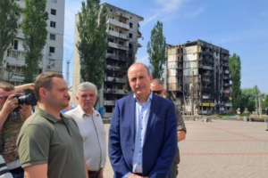 Прем'єр-міністр Ірландії прибув із візитом до Києва