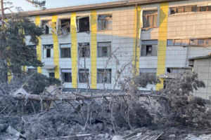 Масштабна нічна атака на Дніпропетровську область: є загиблий та багато руйнувань