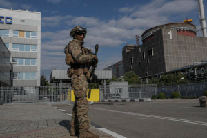 Жителі Енергодару виїжджають із окупованого міста, працівники ЗАЕС звільняються - ГУР