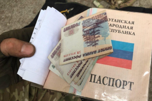 На Харьковщине оккупанты бегут с поля боя, переодевшись в гражданскую одежду