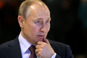 В Санкт-Петербурге депутаты обвиняют Путина в госизмене и просят Госдуму РФ отстранить его от должности