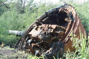 За добу знищено близько 240 окупантів, 8 танків, літак, гелікоптер, РСЗВ: Генштаб ЗСУ оновив дані про втрати ворога