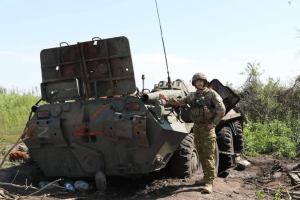 За сутки армия РФ потеряла еще 300 военных и 19 танков: Генштаб обновил данные о потерях противника