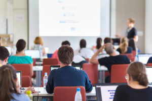 В Украине часть студентов-контрактников переведут на бюджет: кого это коснется