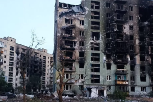 "Готуються до битви": Окупанти збільшують військовий контингент у Сєвєродонецьку, люди намагаються виїхати