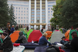 В столице Молдовы демонтировали палаточный городок пророссийских протестующих