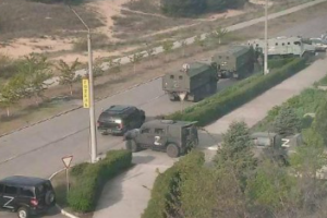 Російські окупанти готуються до втечі з Енергодару: поспіхом вивозять награбоване