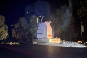 У Миколаєві невідомі підірвали пам'ятник чекістам