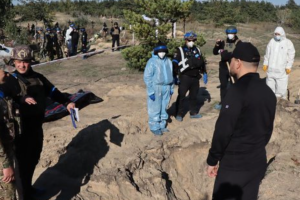 На півдні України вже досліджено 50 місць масових поховань, 200 загиблих ідентифіковано – Мінреінтеграції