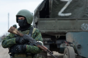 Окупанти перешкоджають виїзду мирного населення та готують мобілізацію на окупованій частині Запорізької області