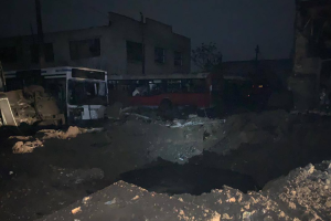 Ракетний удар по Миколаєву: російські окупанти вдарили по транспортній базі