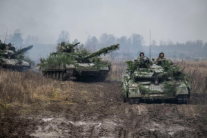 Российские войска могут попытаться начать широкомасштабное наступление на двух направлениях - ISW