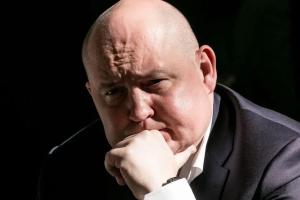 "А что случилось? Все так душевно, по-домашнему было": "Губернатор" Севастополя вывез детей и имущество за границу