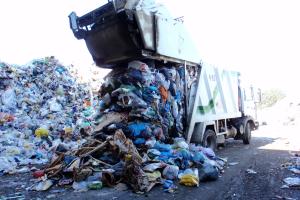 "Всеросійські смітники": На окупованому Донбасі планують відкрити 6 заводів з переробки сміття