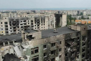 "Вже не соромляться": Окупанти показують, як у Сєвєродонецьку вламуються в порожні квартири