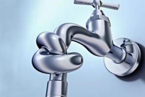"Та хоч каміння з неба!": В окупованому Донецьку люди мріють, щоб вода текла з кранів