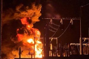 Вибухи та пожежі у Бєлгороді: безпілотники вдарили по ТЕС, у місті зникли світло та вода