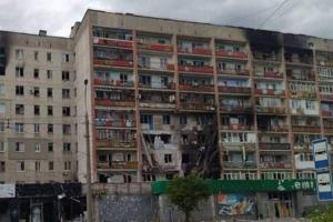 "Звезды в небе и водопады с потолка": что творится в многоэтажках Северодонецка