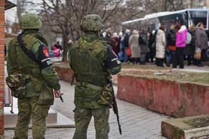 "Хочешь на свободу - плати": На оккупированных территориях россияне проводят аресты граждан с целью получения выкупа