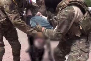 "Большой шмон": Силовики проводят обыски и задержания в оккупированных Луганске, Алчевске и Кадиевке