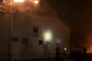 Вибух та масштабна пожежа в Курській області: спалахнув склад текстильного підприємства