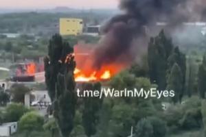 "Бавовна" в оккупированном Шахтерске: после взрывов горит нефтебаза
