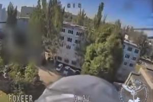 ​​​​​​​В оккупированном Энергодаре дрон атаковал здание управления "полиции": для раненых вызывали реанимобили