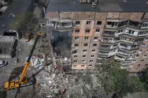 У Кривому Розі завершено пошуково-рятувальну операцію: названо кількість загиблих внаслідок ракетного удару