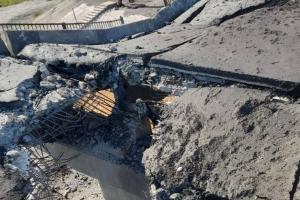 ЗСУ завдали ударів по двом ключовим шляхам сполучення окупантів - Чонгарському та Генічеському автомобільним мостам