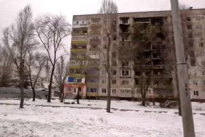 "Жить тут нормально невозможно": Местные жители бегут из оккупированного Северодонецка