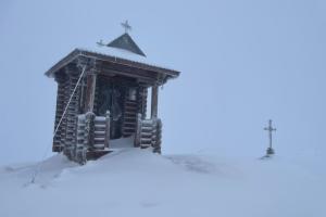 В Украину пришла настоящая зима: где установились "минусы" и снежит