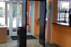 В Україні у кожному навчальному закладі будуть працівники поліції, металошукачі та рамки - МВС