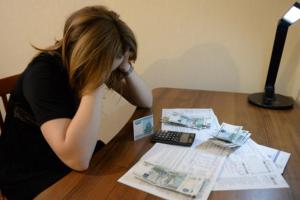 "Як завжди, все для людей": Жителі окупованої Луганщини обурені нарахуванням пені за прострочення оплати "комуналки"