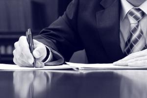 Під Луганськом виявлено тіло адвоката, який представляв у суді інтереси серійного вбивці Чикатило