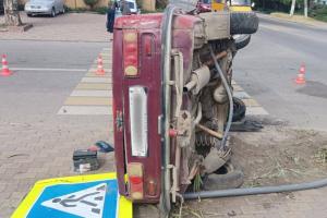 У Рубіжному згорів автобус, а у Луганську маршрутка потрапила у ДТП: про події у "ЛНР"