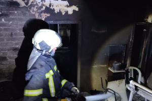 В оккупированном Рубежном сгорела квартира: в этот раз есть жертвы