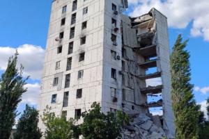 "Здесь когда-то жили люди": В сети появились свежие кадры из оккупированного Северодонецка